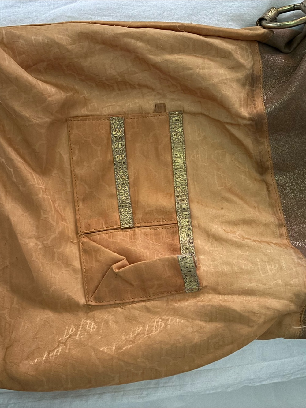 Kathy Van Zeeland Concho Bag - Picture 12 of 16